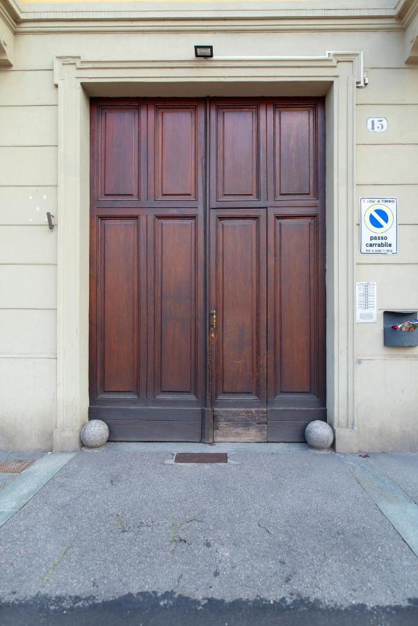 Appartamento Oggi Ti Porto A Torino By Happyhostorino Esterno foto